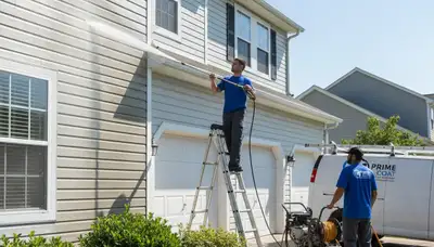 Vinyl siding pressure cleaning in Long Beach, CA for salt air and coastal grime removal